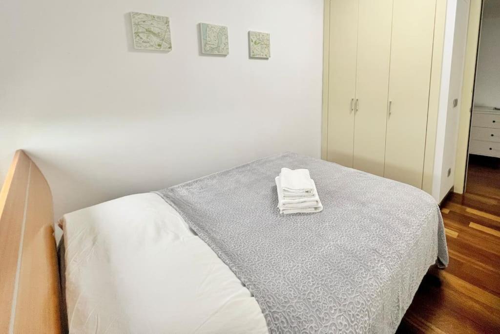 Ral48 Apartment Sant Adria de Besos Exterior photo